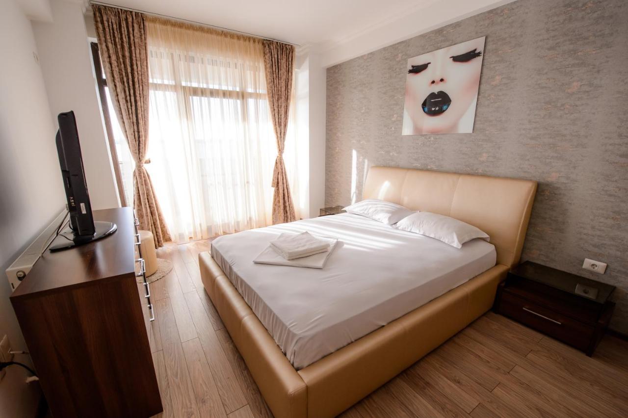 Lake Apartments Solid Mamaia Exteriér fotografie