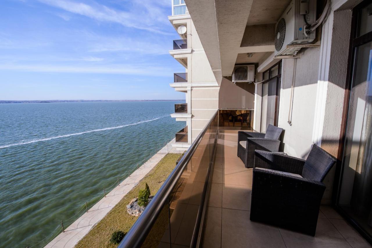 Lake Apartments Solid Mamaia Exteriér fotografie